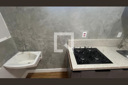 Cozinha e Área de Serviço de apartamento à venda com 1 quarto, 28m² em Taquaral, Campinas