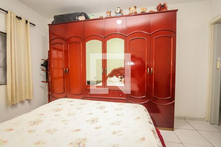 Quarto 1 de casa à venda com 3 quartos, 166m² em Jardim Maria Duarte, São Paulo