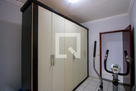 Quarto de apartamento à venda com 3 quartos, 91m² em Vila Suíça, Santo André