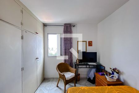 Quarto 1 de apartamento à venda com 2 quartos, 55m² em Vila Canero, São Paulo