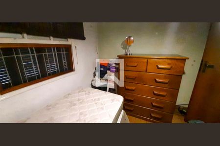 Casa 1 - Quarto 2 de casa à venda com 3 quartos, 167m² em Piratininga, Osasco