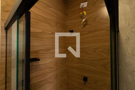 Banheiro de kitnet/studio para alugar com 1 quarto, 28m² em Vila Carvalho, Sorocaba