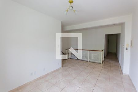 Sala 2 de casa à venda com 3 quartos, 310m² em Vila Clarice, Santo André