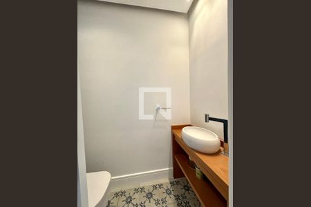Lavabo de casa à venda com 3 quartos, 180m² em Copacabana, Rio de Janeiro