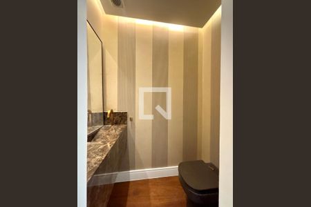 Lavabo 2 de casa à venda com 3 quartos, 180m² em Copacabana, Rio de Janeiro