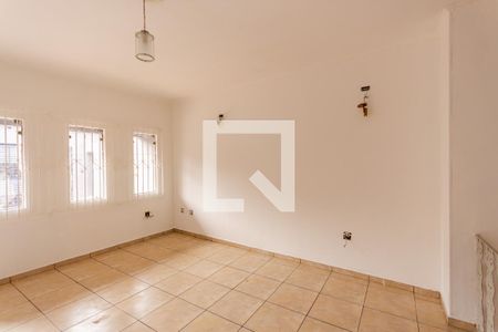 Casa para alugar com 4 quartos, 300m² em Jardim Santo Antônio, Santo André