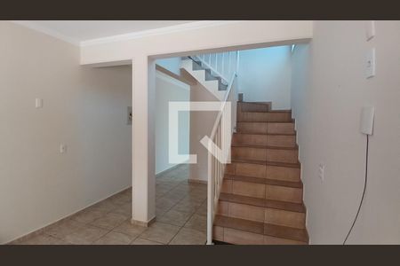 Sala de casa à venda com 4 quartos, 252m² em Vila Tupi, Várzea Paulista