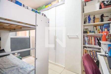 Quarto 2 de apartamento à venda com 2 quartos, 45m² em Jardim Sao Pedro, Osasco