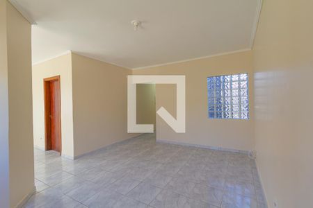 Sala de TV de casa para alugar com 2 quartos, 109m² em Estância Velha, Canoas