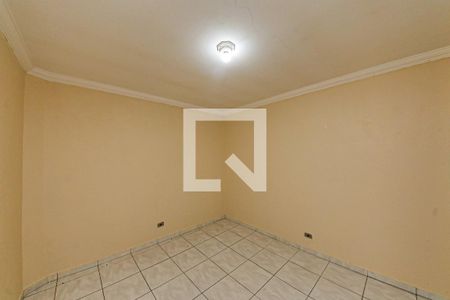 Quarto 2 de casa para alugar com 2 quartos, 80m² em Parque Santa Madalena, São Paulo