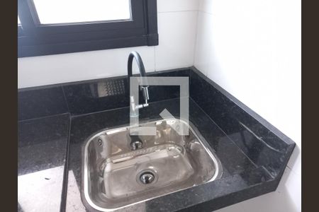Sala/Cozinha de apartamento para alugar com 2 quartos, 49m² em Vila Voturuá, São Vicente