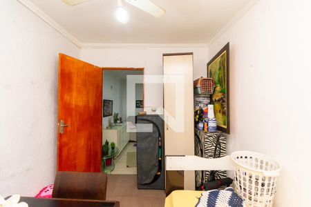 Quarto 1 de casa à venda com 6 quartos, 200m² em Parque dos Bancários, São Paulo