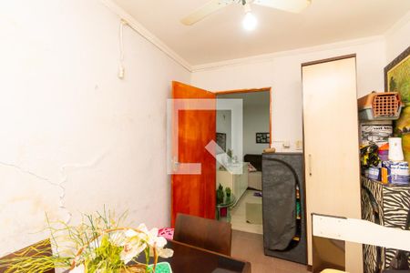 Quarto 1 de casa à venda com 6 quartos, 200m² em Parque dos Bancários, São Paulo