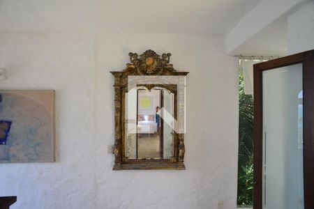 Corredor de casa de condomínio à venda com 4 quartos, 461m² em Joá, Rio de Janeiro