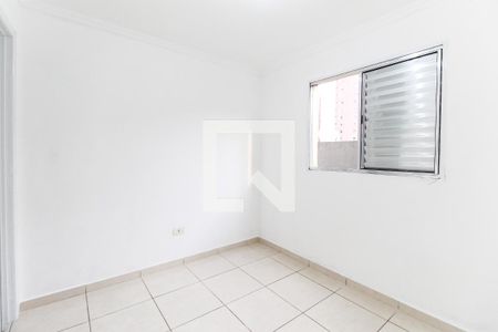 Quarto 1 de casa de condomínio à venda com 2 quartos, 65m² em Vila Carmosina, São Paulo