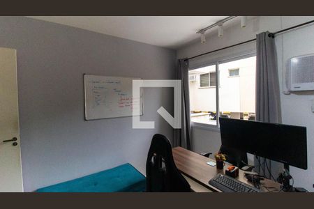 Quarto de apartamento à venda com 2 quartos, 72m² em Santa Rosa, Niterói