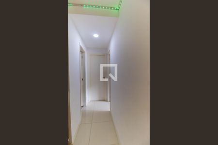 Corredor de apartamento à venda com 2 quartos, 72m² em Santa Rosa, Niterói