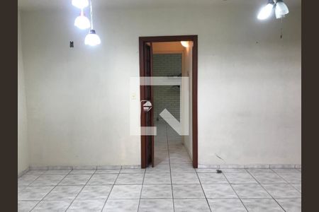 Casa para alugar com 4 quartos, 191m² em Jardim Itamarati, Campinas