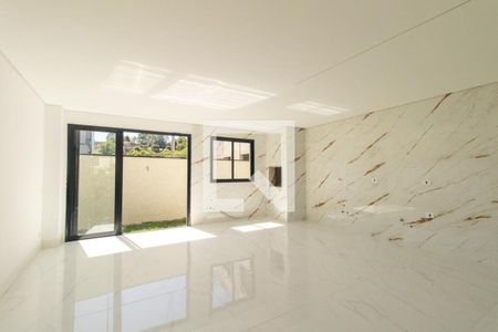 Sala/Cozinha de casa de condomínio para alugar com 3 quartos, 160m² em Santa Cândida, Curitiba