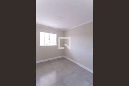 Quarto de apartamento para alugar com 2 quartos, 68m² em Pilares, Rio de Janeiro