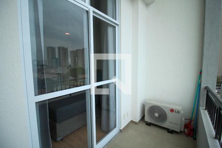 Varanda de kitnet/studio para alugar com 1 quarto, 24m² em Belenzinho, São Paulo