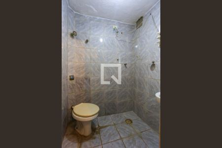 Banheiro Social de casa para alugar com 1 quarto, 65m² em Vila Sonia, São Paulo