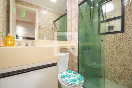 Banheiro da Suíte de apartamento à venda com 2 quartos, 65m² em Recanto das Rosas, Osasco