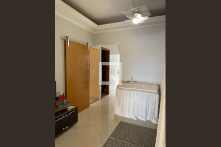 Foto 01 de casa à venda com 3 quartos, 250m² em Parque Camboriú, Campinas