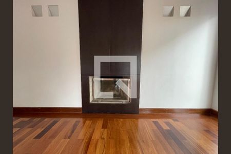 Sala 2 de casa de condomínio à venda com 6 quartos, 872m² em Jardim Everest, São Paulo