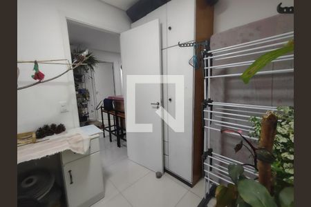 Escritório de apartamento à venda com 2 quartos, 34m² em Vila Palmeiras, São Paulo
