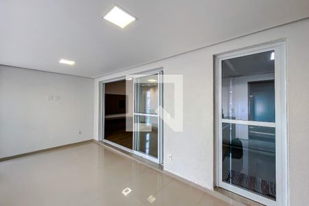 Varanda de apartamento à venda com 3 quartos, 107m² em Vila Lucia Elvira, São Paulo