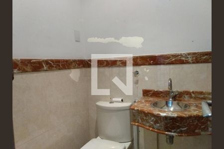 Casa à venda com 3 quartos, 220m² em Jardim Jabaquara, São Paulo