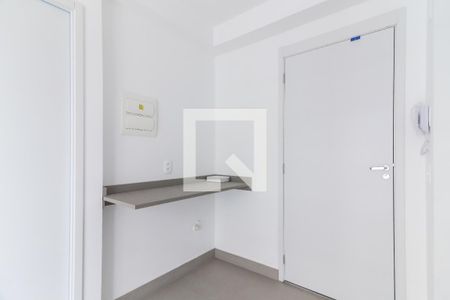 Sala/Cozinha de apartamento à venda com 1 quarto, 24m² em Vila Butantã, São Paulo