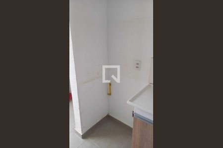 Sala de apartamento para alugar com 2 quartos, 47m² em Jardim Sandra, Cotia