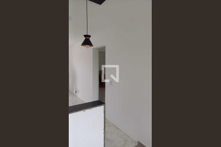 Sala de apartamento para alugar com 2 quartos, 47m² em Jardim Sandra, Cotia
