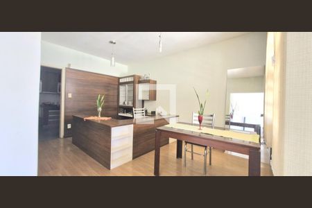 Escritório de casa à venda com 4 quartos, 790m² em Várzea, Lagoa Santa