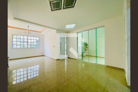 Sala de casa de condomínio para alugar com 3 quartos, 210m² em Ponte Grande, Guarulhos