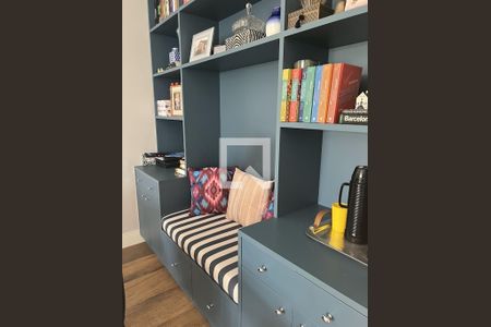 Sala de casa de condomínio à venda com 4 quartos, 370m² em Residencial Parque dos Alecrins, Campinas