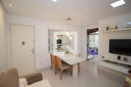 Sala de apartamento à venda com 3 quartos, 155m² em Alvorada, Contagem
