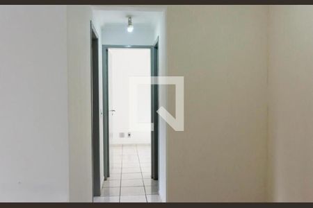 Corredor de apartamento à venda com 2 quartos, 49m² em Jardim Monte Alegre, São Paulo