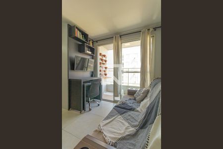 Sala de apartamento à venda com 2 quartos, 52m² em Olaria, Canoas