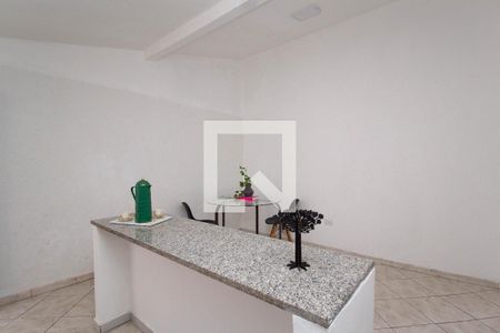 Sala/Cozinha de casa para alugar com 2 quartos, 54m² em Vila Bonilha, São Paulo