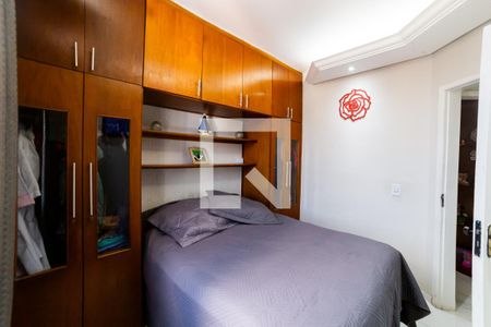 Quarto 1 de apartamento para alugar com 2 quartos, 56m² em Vila Bom Retiro, Belo Horizonte