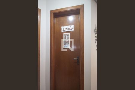 Sala de casa à venda com 4 quartos, 200m² em Espírito Santo, Porto Alegre