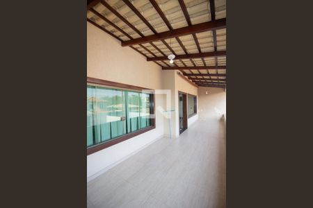 Varanda da Sala de casa para alugar com 5 quartos, 700m² em Chácara Contagem, Contagem