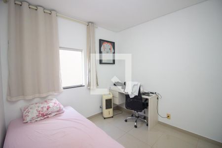 Quarto 1 de casa para alugar com 5 quartos, 700m² em Chácara Contagem, Contagem