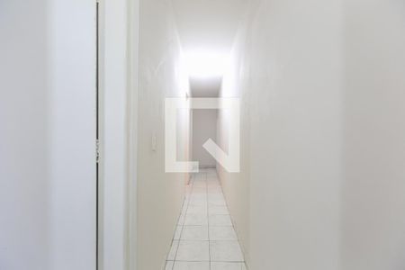 Corredor de casa à venda com 2 quartos, 200m² em Parada Xv de Novembro, São Paulo