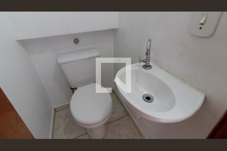 Lavabo de casa de condomínio à venda com 2 quartos, 56m² em Parque Boturussu, São Paulo
