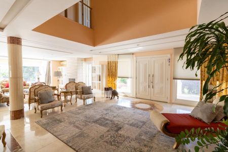 Sala 1 de casa de condomínio para alugar com 7 quartos, 940m² em Cavalhada, Porto Alegre