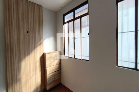 Casa à venda com 3 quartos, 300m² em Palmares, Belo Horizonte